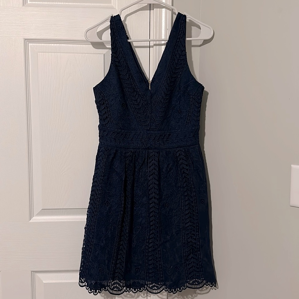 Women’s Navy Blue Lace Dress